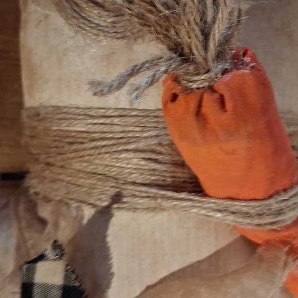 Primitive rabbit - Picture 5 of 6